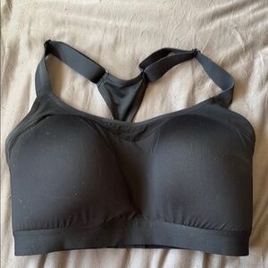 Black brooks sports bra size L